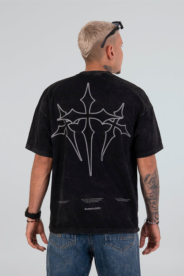 Camiseta acid wash cruz
