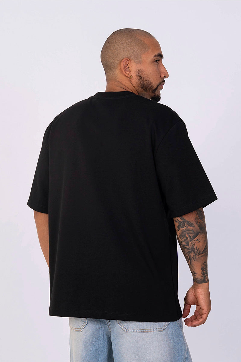 Camiseta básica oversize negra
