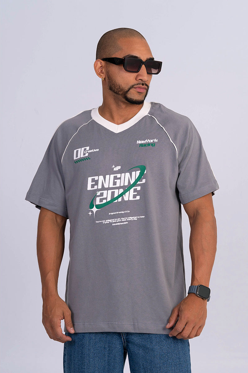 Camiseta regular engine zone