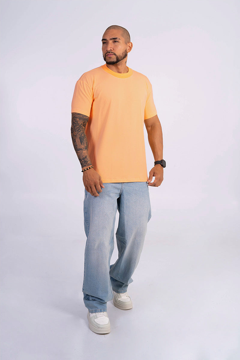 Camiseta regular básica naranja