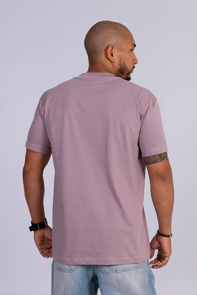 Camiseta regular básica lila
