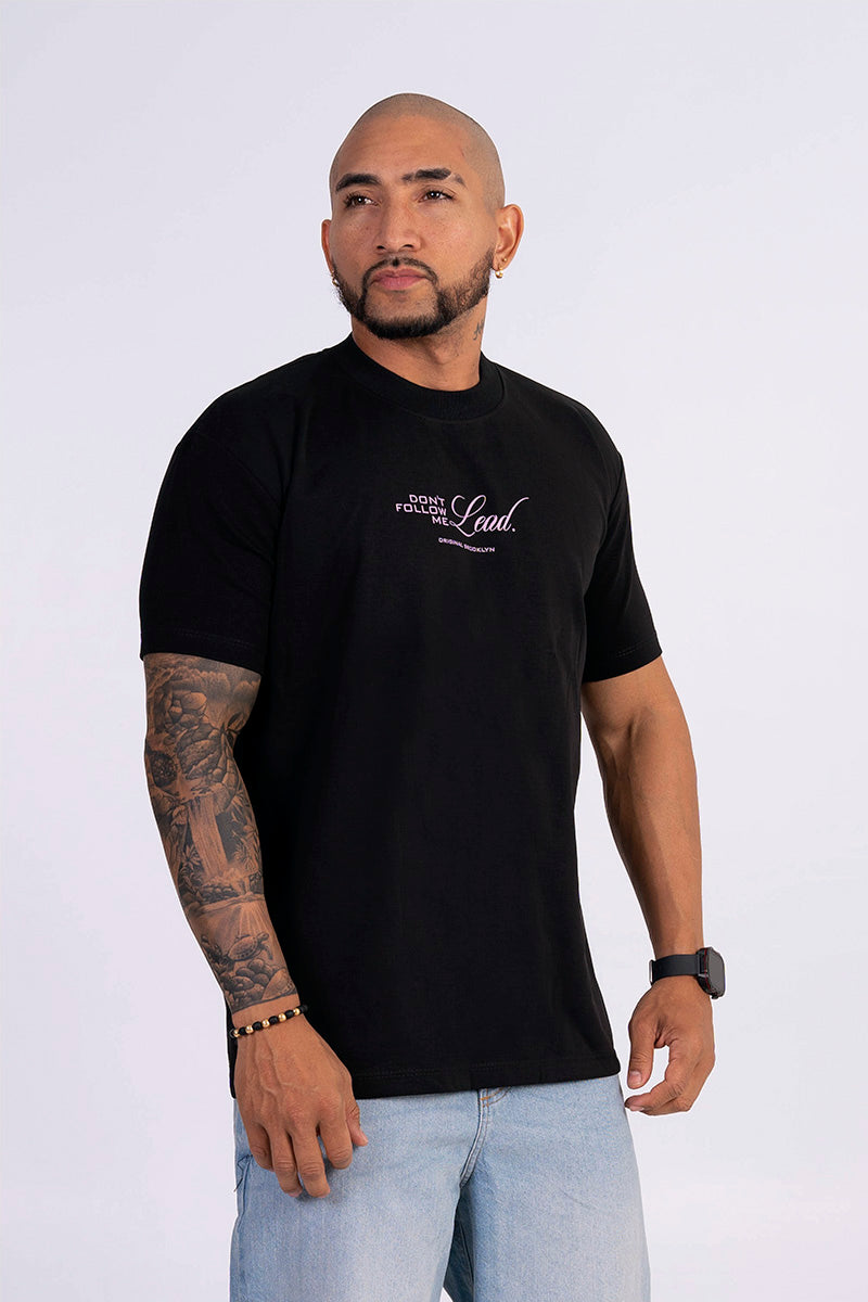 Camiseta regular lead