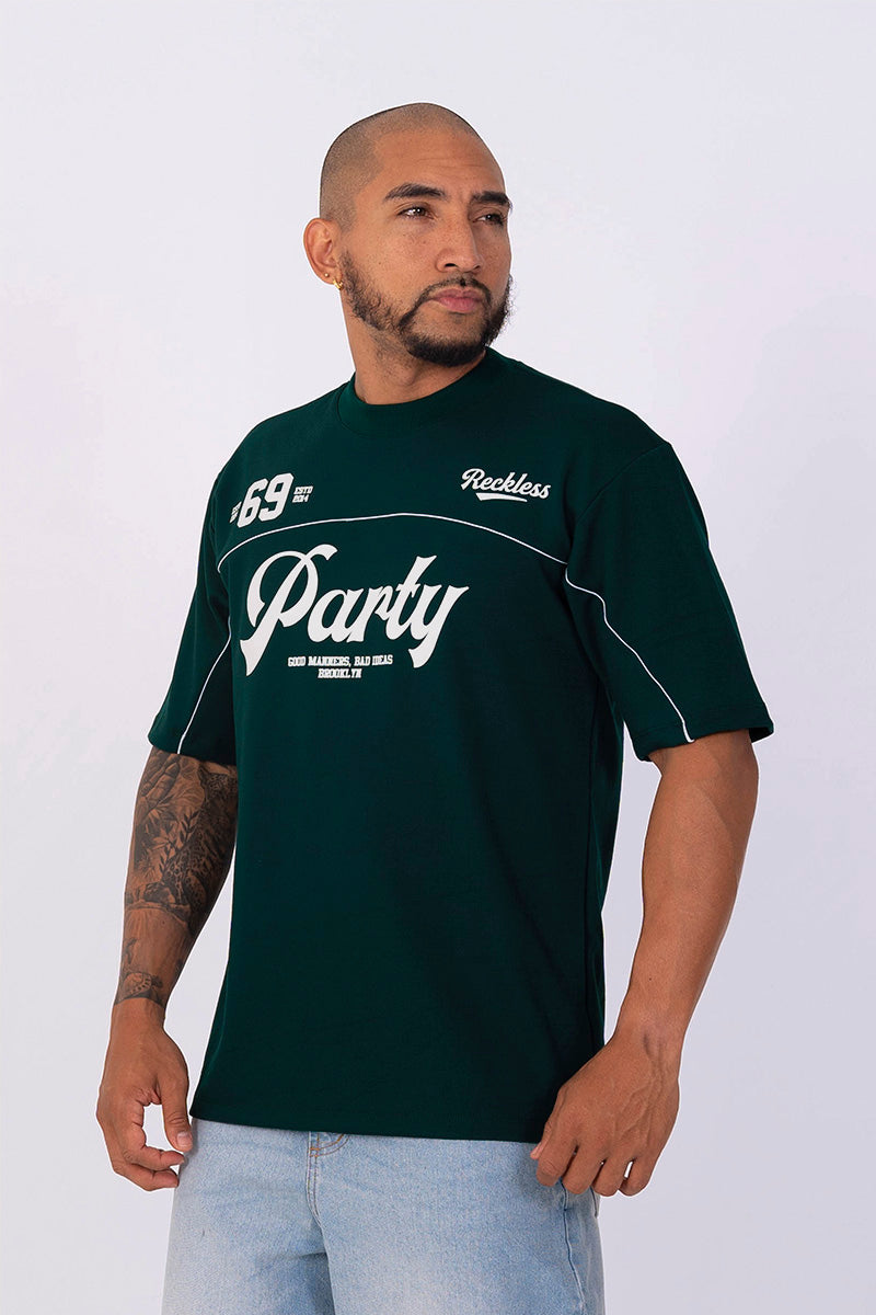 Camiseta regular mantra party