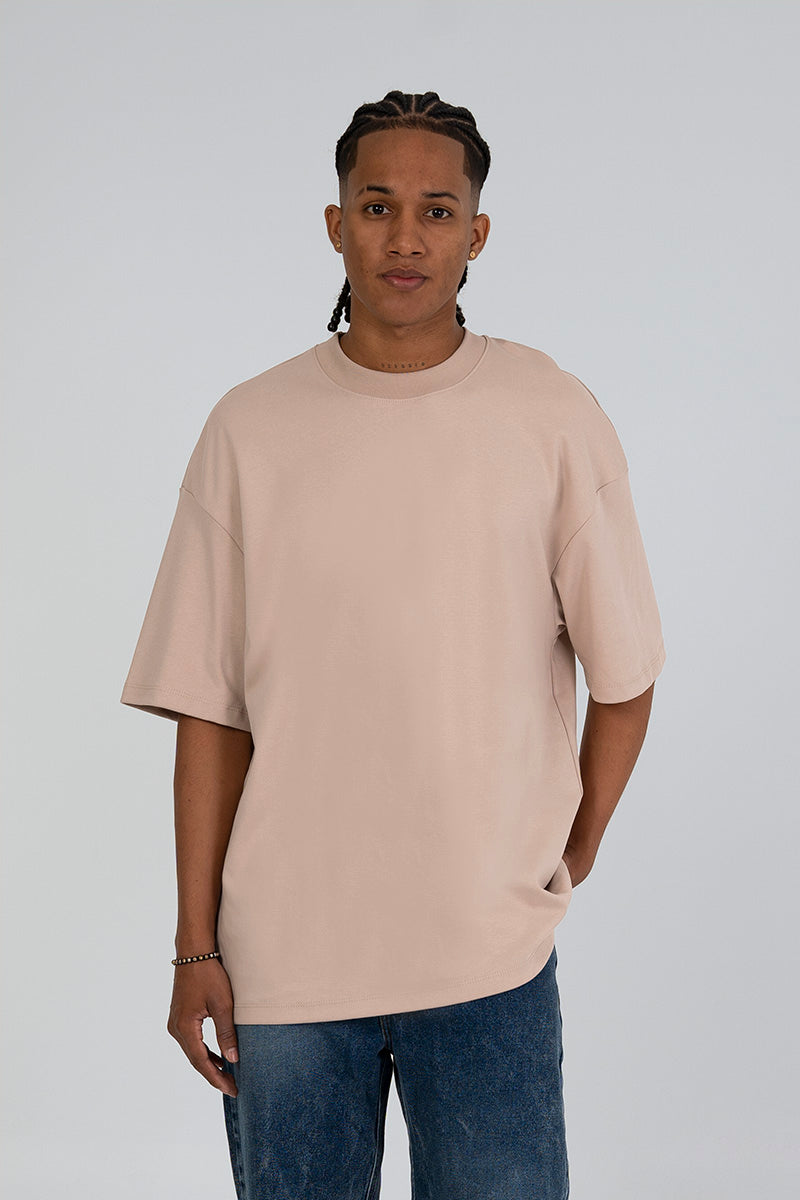 Camiseta oversize básica beige 300gr