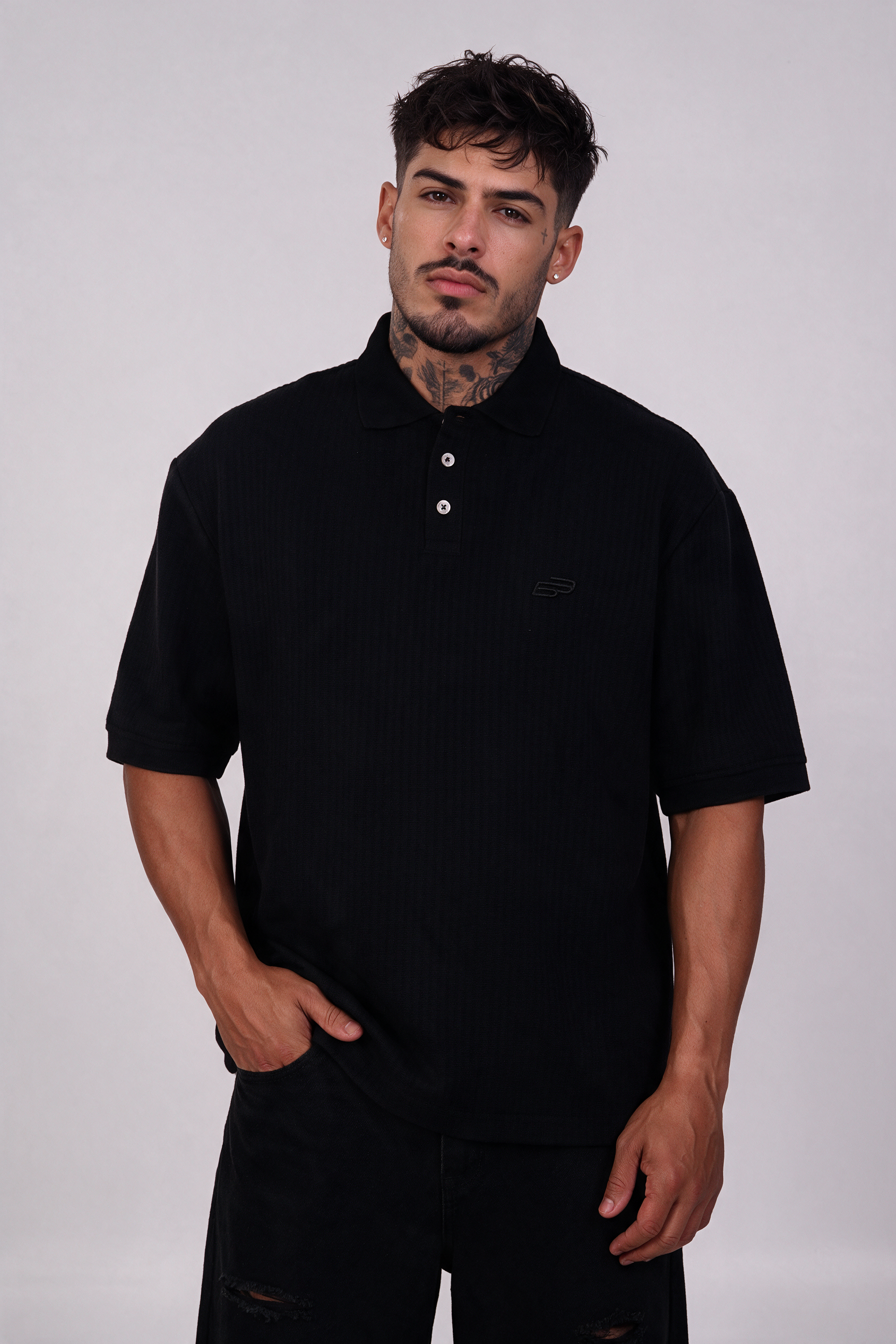 Polo textura bordado brkl negro